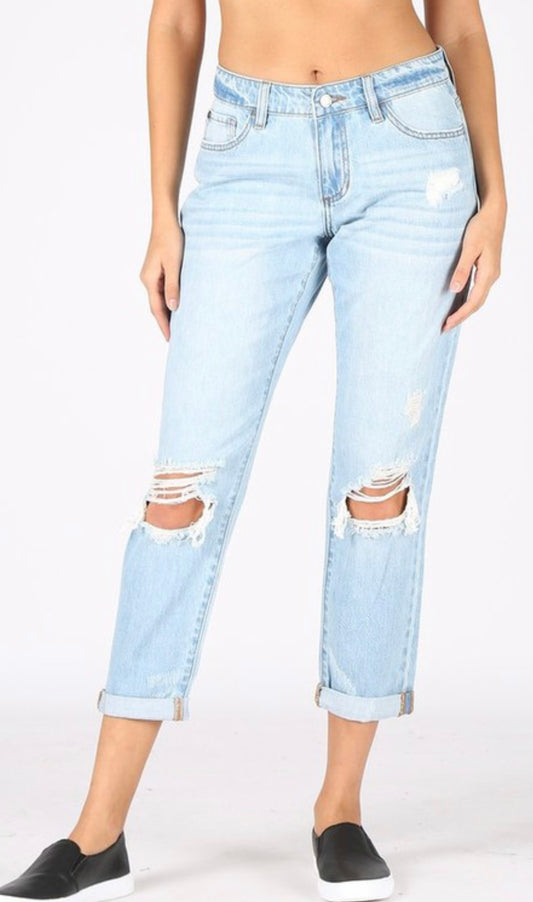 Skyrise Ripped Jeans